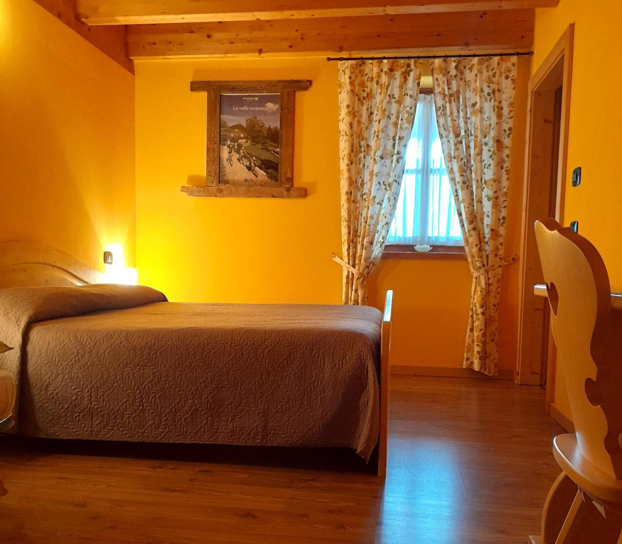 B&B Chalet Dolomiti Sant'Orsola Esterno foto